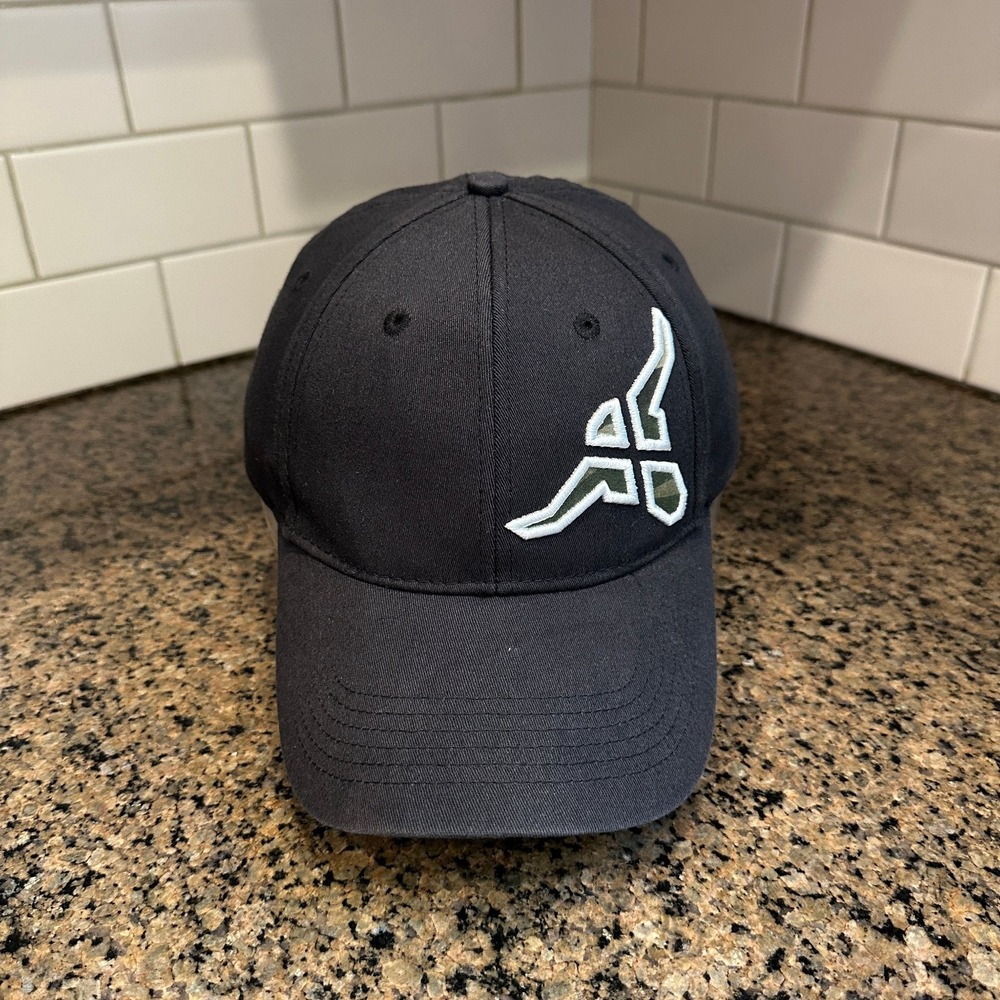Wrangler 20X Hat Baseball Cap Men's S/M Black Flexfit Embroidered Logo